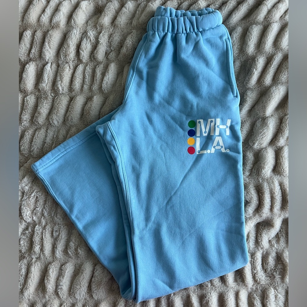 Madhappy Classics Midweight Straight Leg Sweatpants - Picture 2 of 3